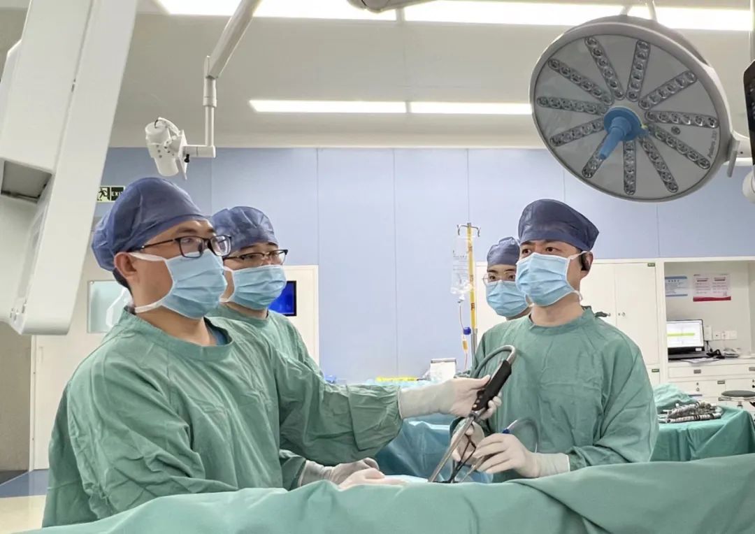 3cm切口解決10cm巨大腫瘤困擾！