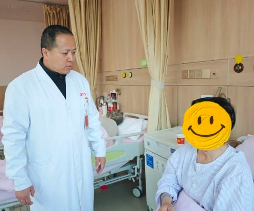 視力模糊、頭暈頭痛？專(zhuān)家：這項(xiàng)顱內(nèi)腫瘤檢查必不可少